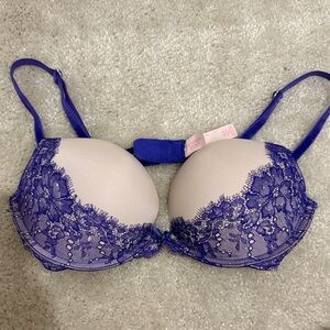 Victoria's Secret Lavender Lace Push-Up Bra with Nude Cups